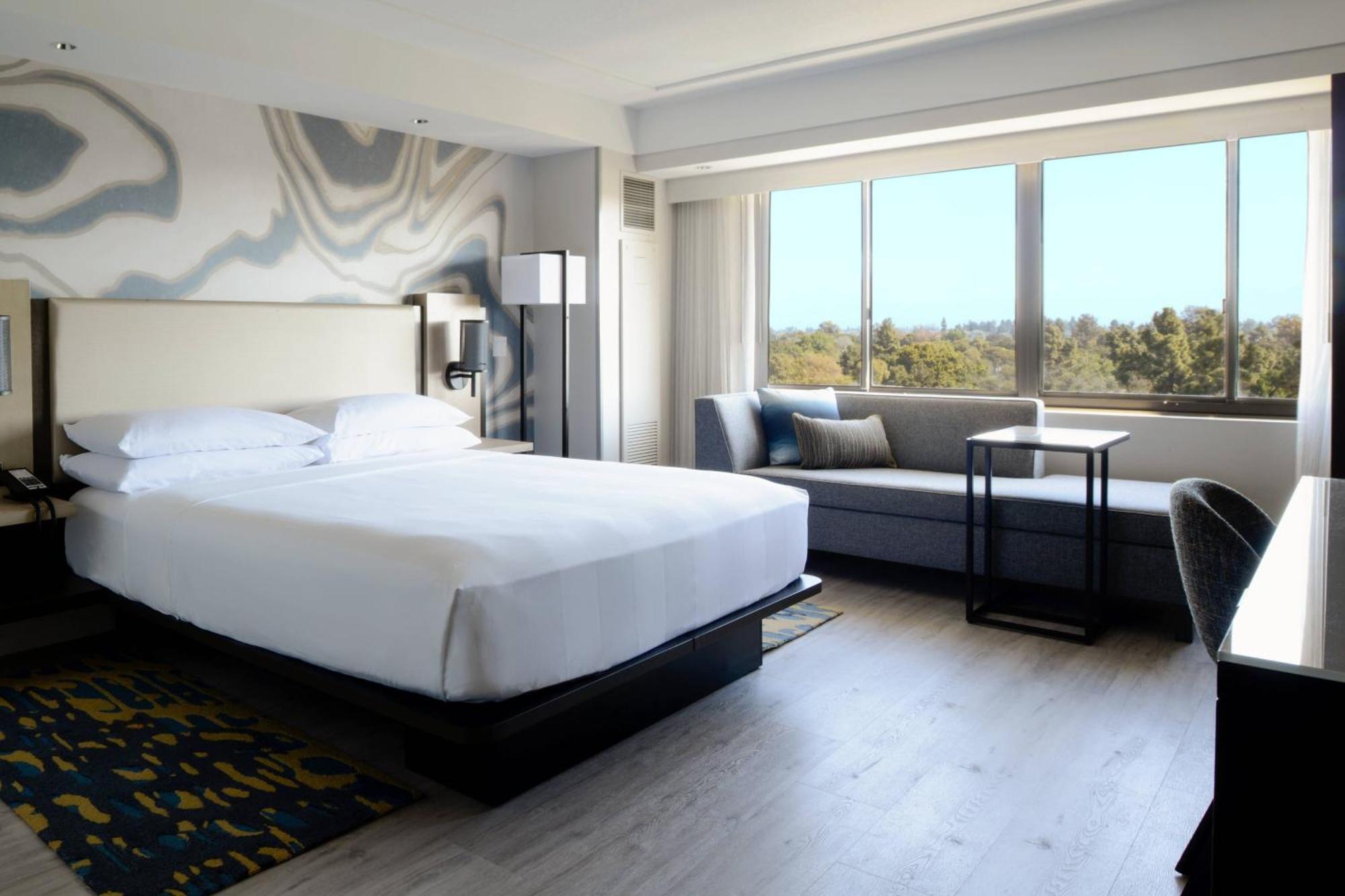 Long Beach Marriott Exterior photo
