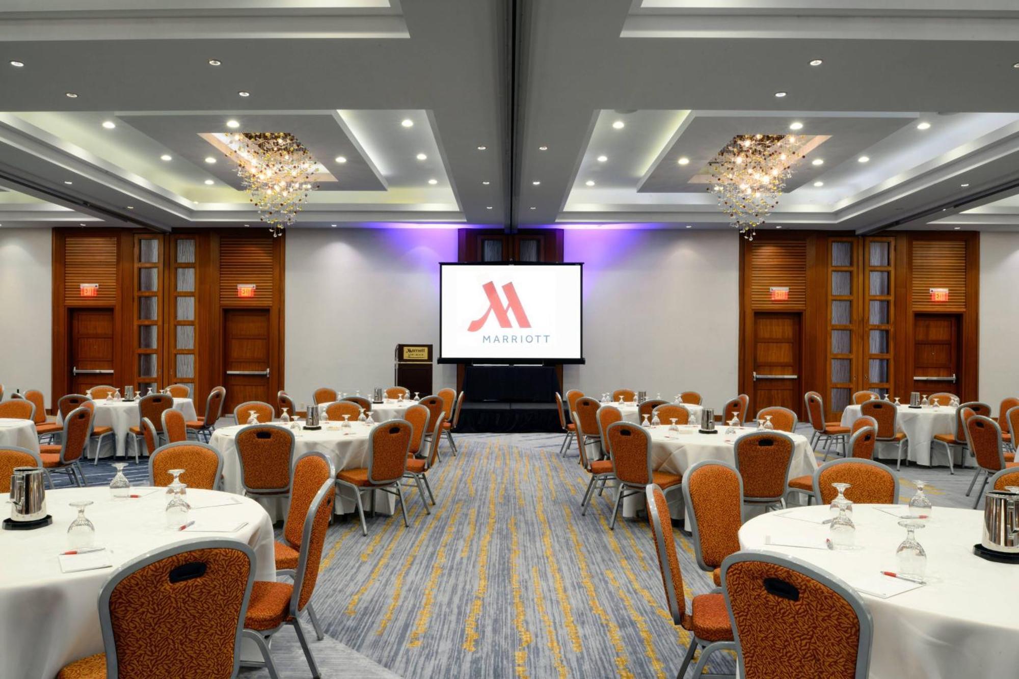 Long Beach Marriott Exterior photo