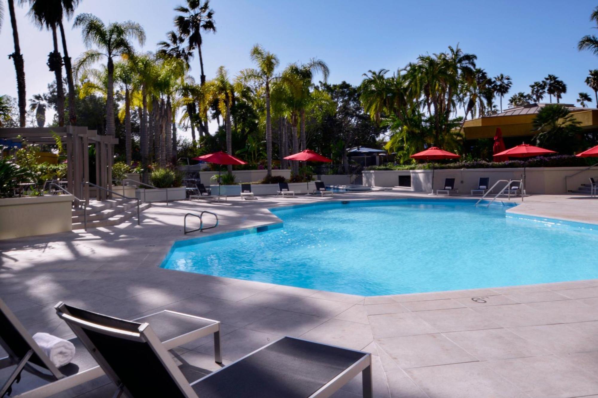 Long Beach Marriott Exterior photo